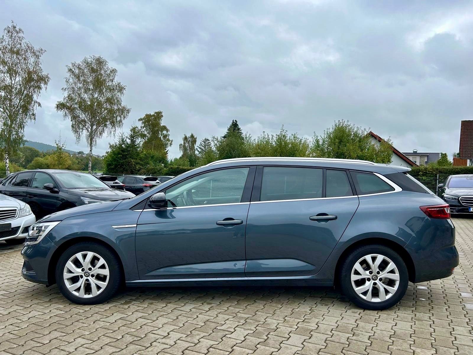 Fahrzeugabbildung Renault Megane IV Grandtour Limited°2.Hand°Kamera°Navi°