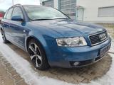 Audi A4 2.5TDI 114kW multitronic Avant - - Behindertengerechte Audi A4