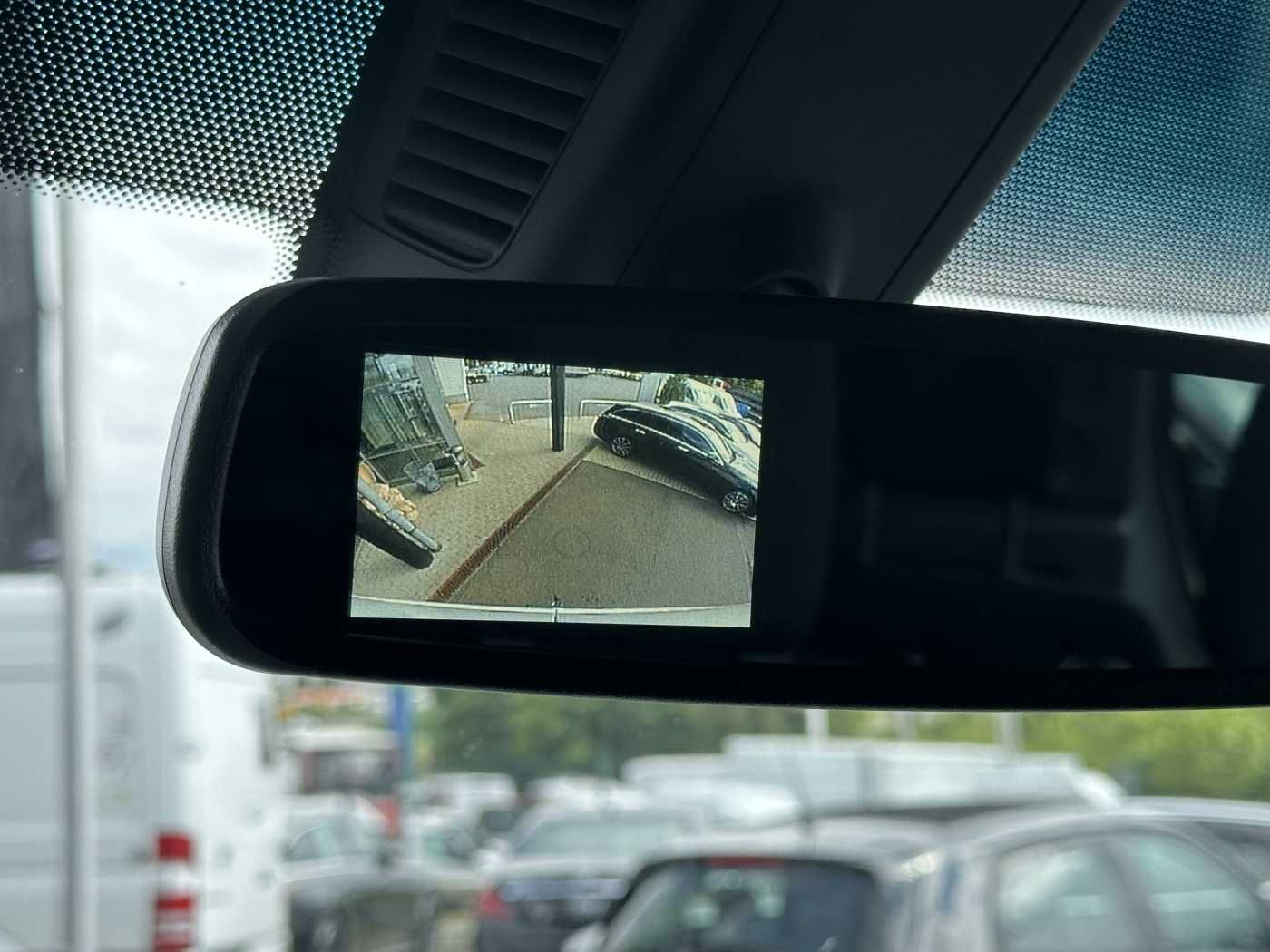 Fahrzeugabbildung Mercedes-Benz Sprinter 315 CDI DoKa/Mixto AHK3,5t Klima Kamera