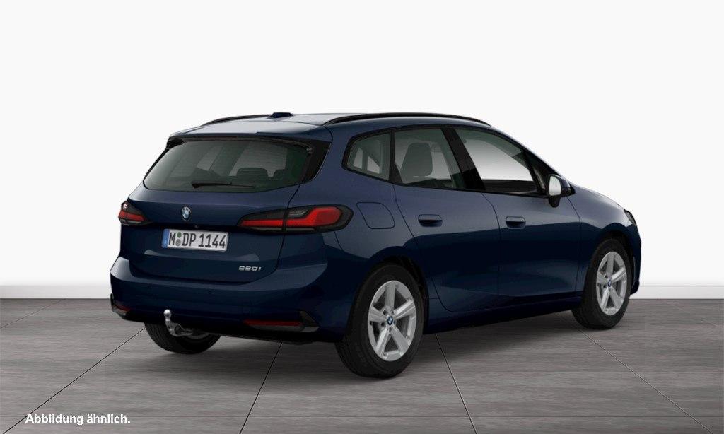 BMW 220i Active Tourer AHK Kamera LED Sitzheizung