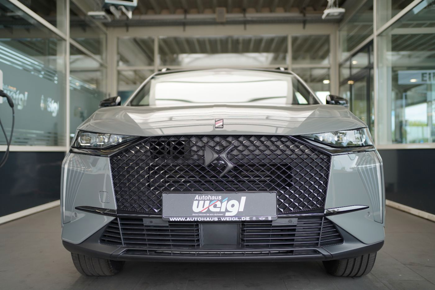 Fahrzeugabbildung DS Automobiles DS7 BlueHDi 130 EAT8 Performance Line+ Anhängerk