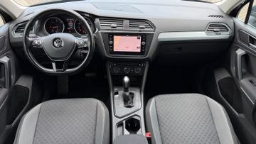 Volkswagen Tiguan - 9