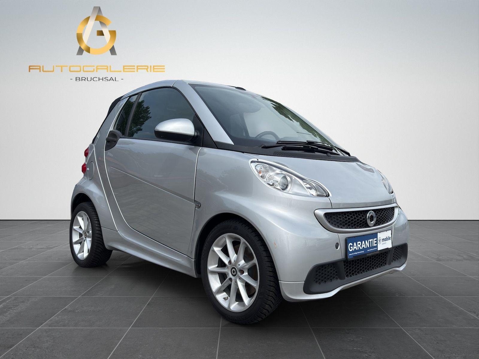 Smart ForTwo Basis 62 kW NAVI | CABRIO | AUTOMATIK
