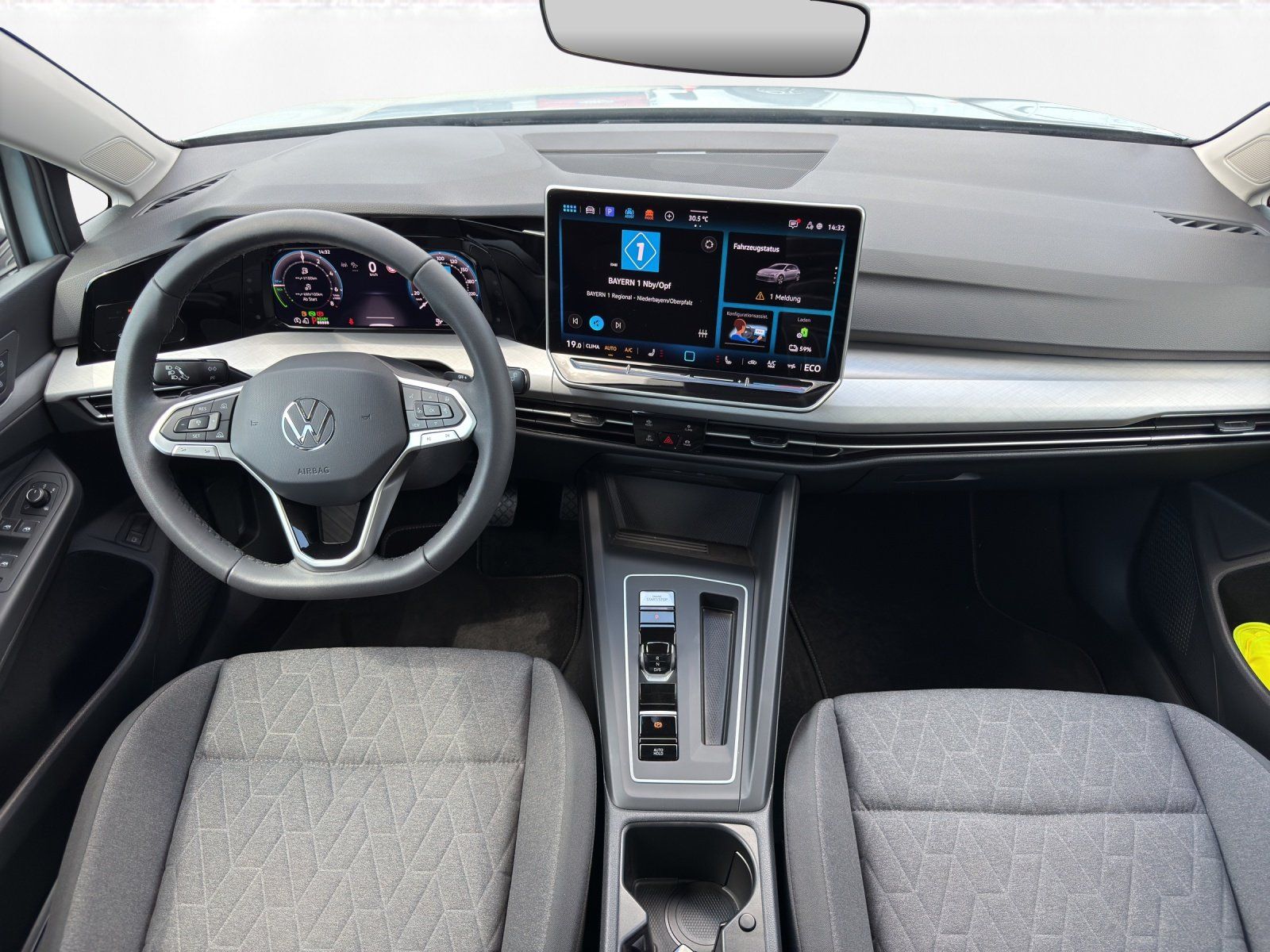 Volkswagen Golf - Bild 12