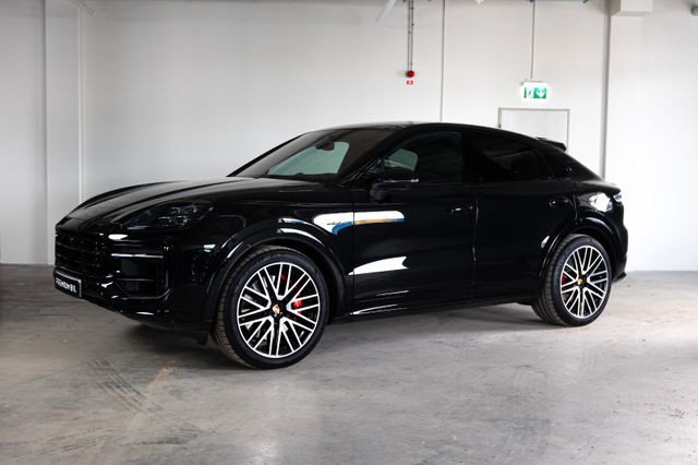 Porsche Cayenne S E-Hybrid Coupé 519HK / IN STOCK