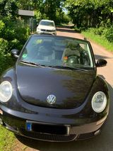 Volkswagen Verkaufe  ein sehr gepflegtes ..Cabriolet... - Volkswagen New Beetle in Hamburg