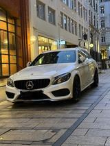 Mercedes-Benz C 400 4MATIC T AMG Line Autom. AMG Line - gebrauchte Mercedes-Benz C 400 aus dem Jahr 2017