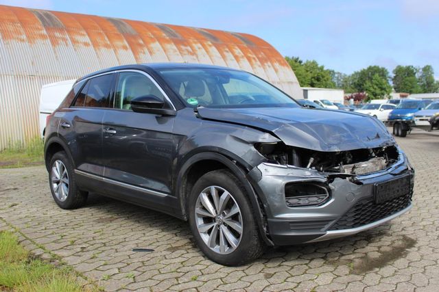 Volkswagen T-Roc 2.0 TDI DSG Style Leder Navi