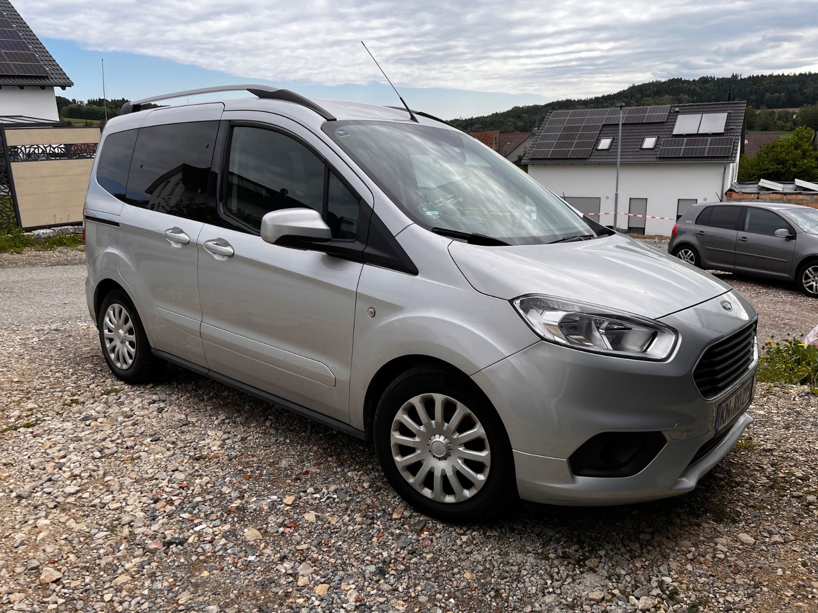 FORD Tourneo Courier
