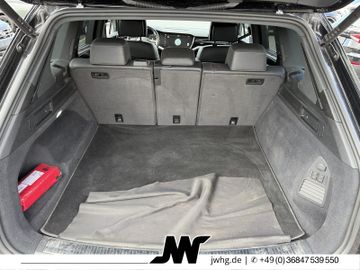 Volkswagen Touareg - 7