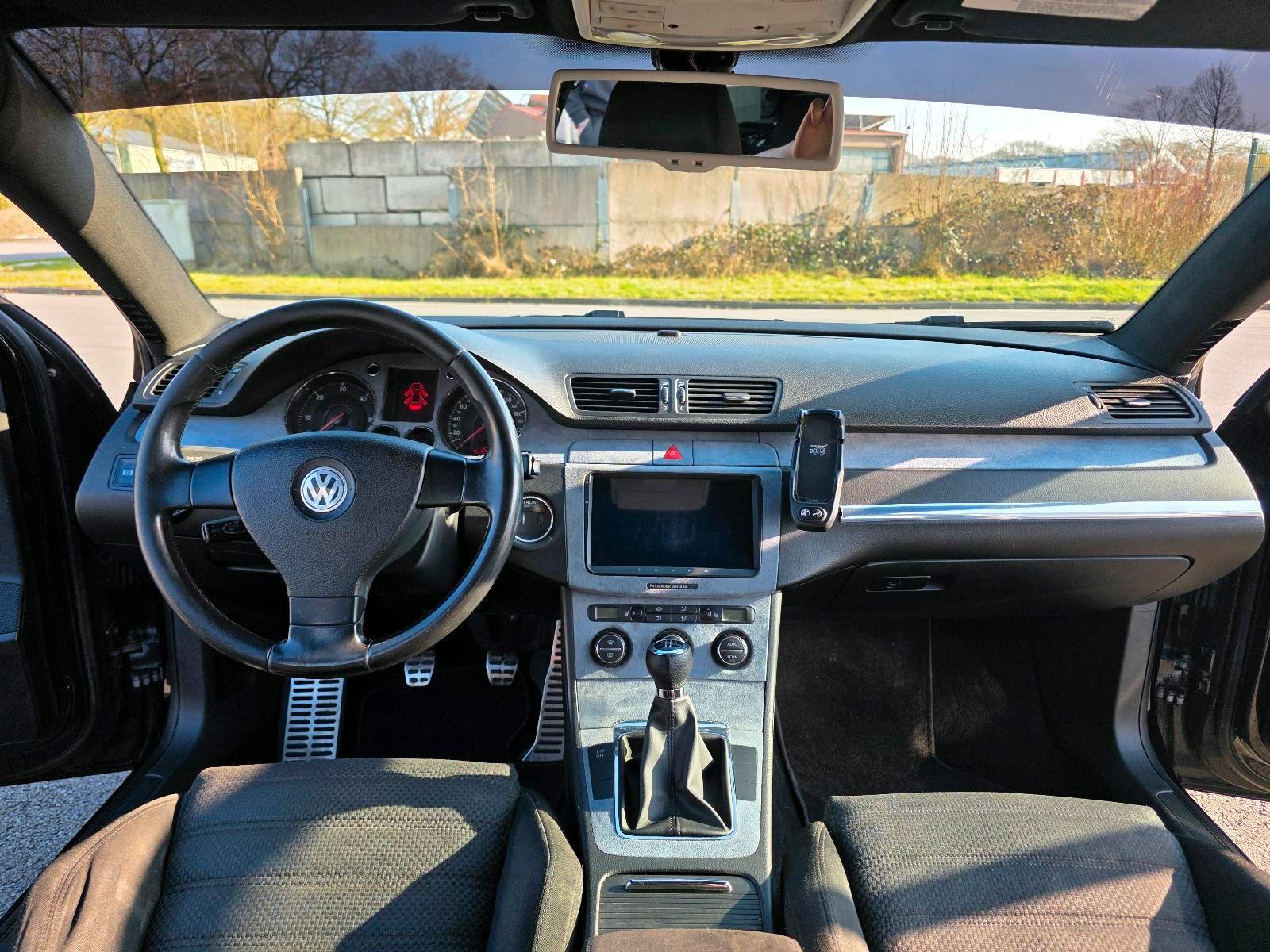 Volkswagen Passat 2006 — photo 12