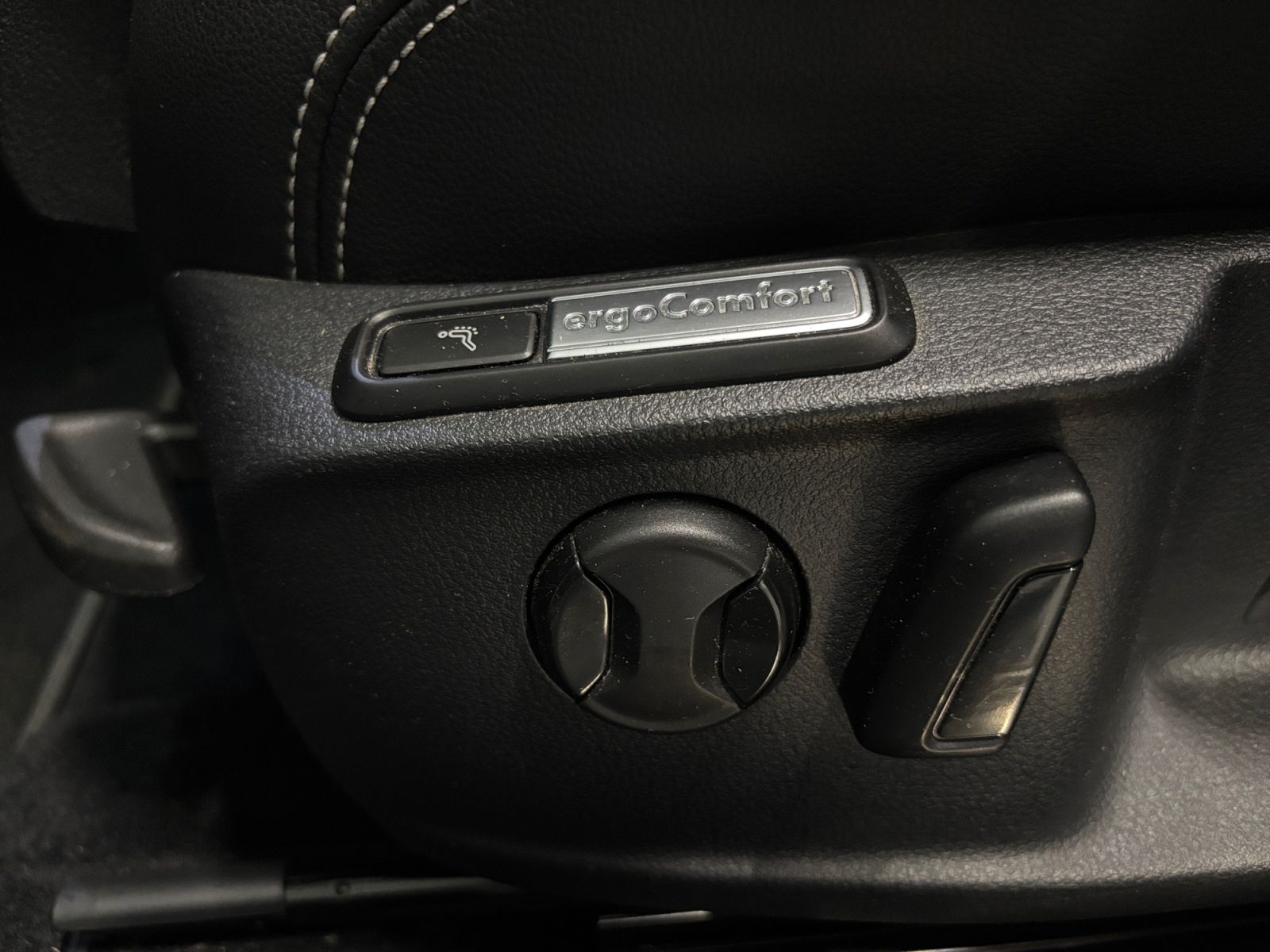 Volkswagen Passat Variant - Bild 22