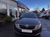 Skoda Octavia Combi 2.0 TSI 4x4 DSG Soleil - Skoda Octavia mit Benzin-Antrieb: Allradantrieb, Kombi, € 4, 2.0