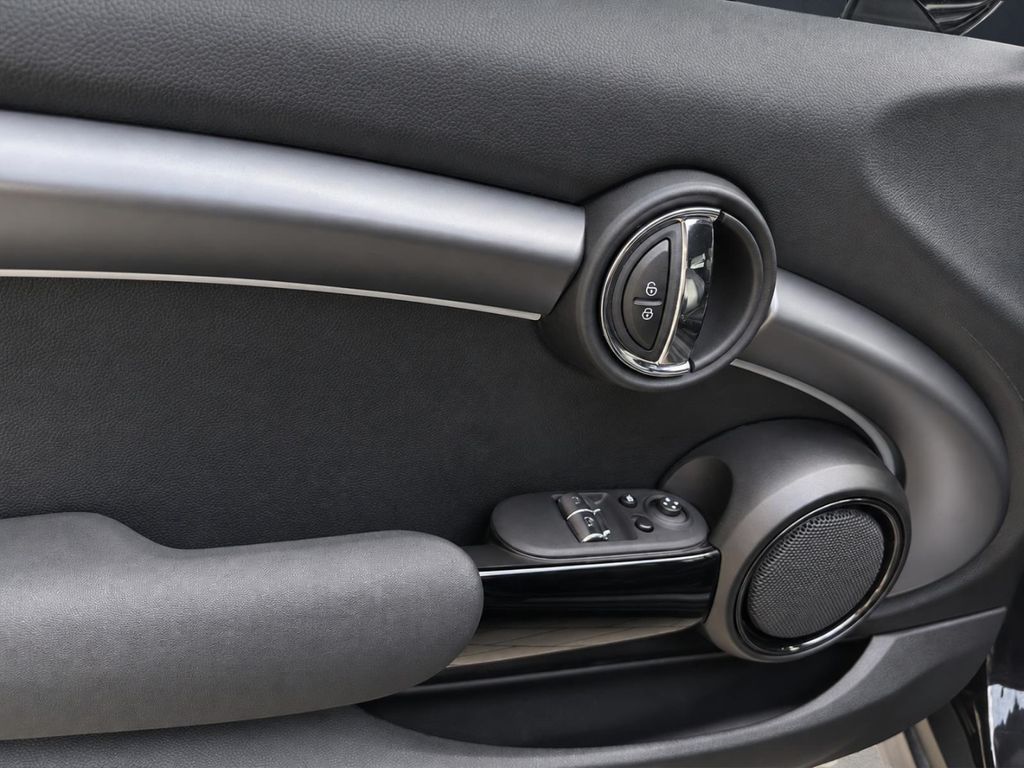 MINI Cooper 2023