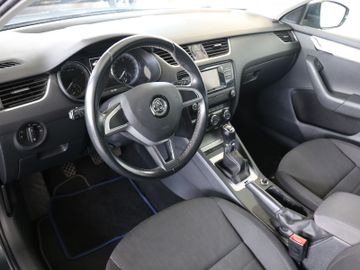 Skoda Octavia COMBI EDITION XENON PDC ANHÄNGERKUPPLUNG
