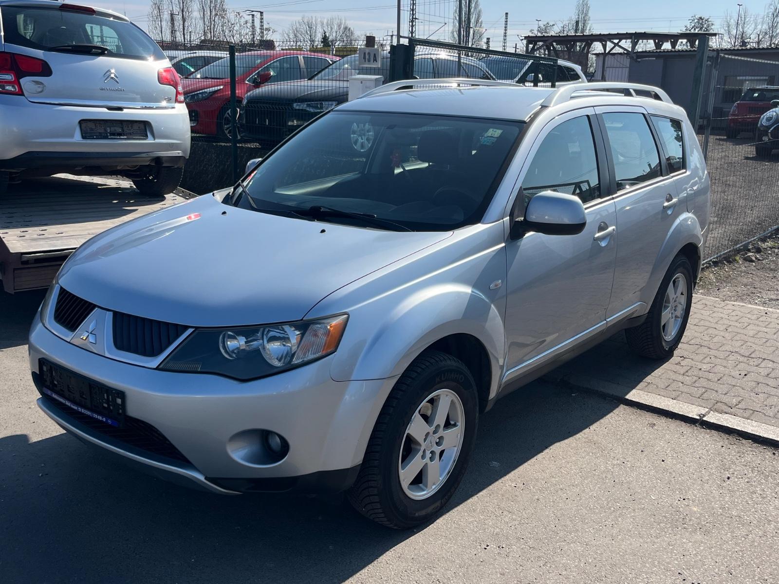 Mitsubishi Outlander Allrad 4x4 /4WD 2.0D-DI Invite 140tkm