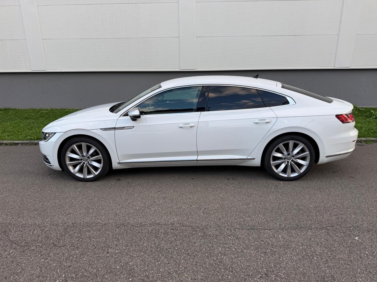 Volkswagen Arteon Elegance*LED*VIRTUAL*ACC*NAVI*LEDER*AHK**