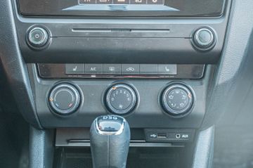 Fahrzeugabbildung SKODA Octavia Combi Ambition 1.0 TSI |AUTOMATIK