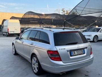 Mercedes C 220 - 11