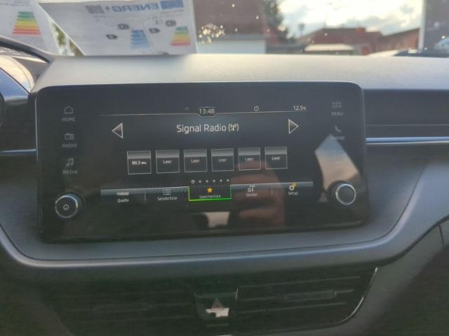 Fahrzeugabbildung SKODA Fabia 1.0 MPI Essence KLIMA SITZHZG PDC