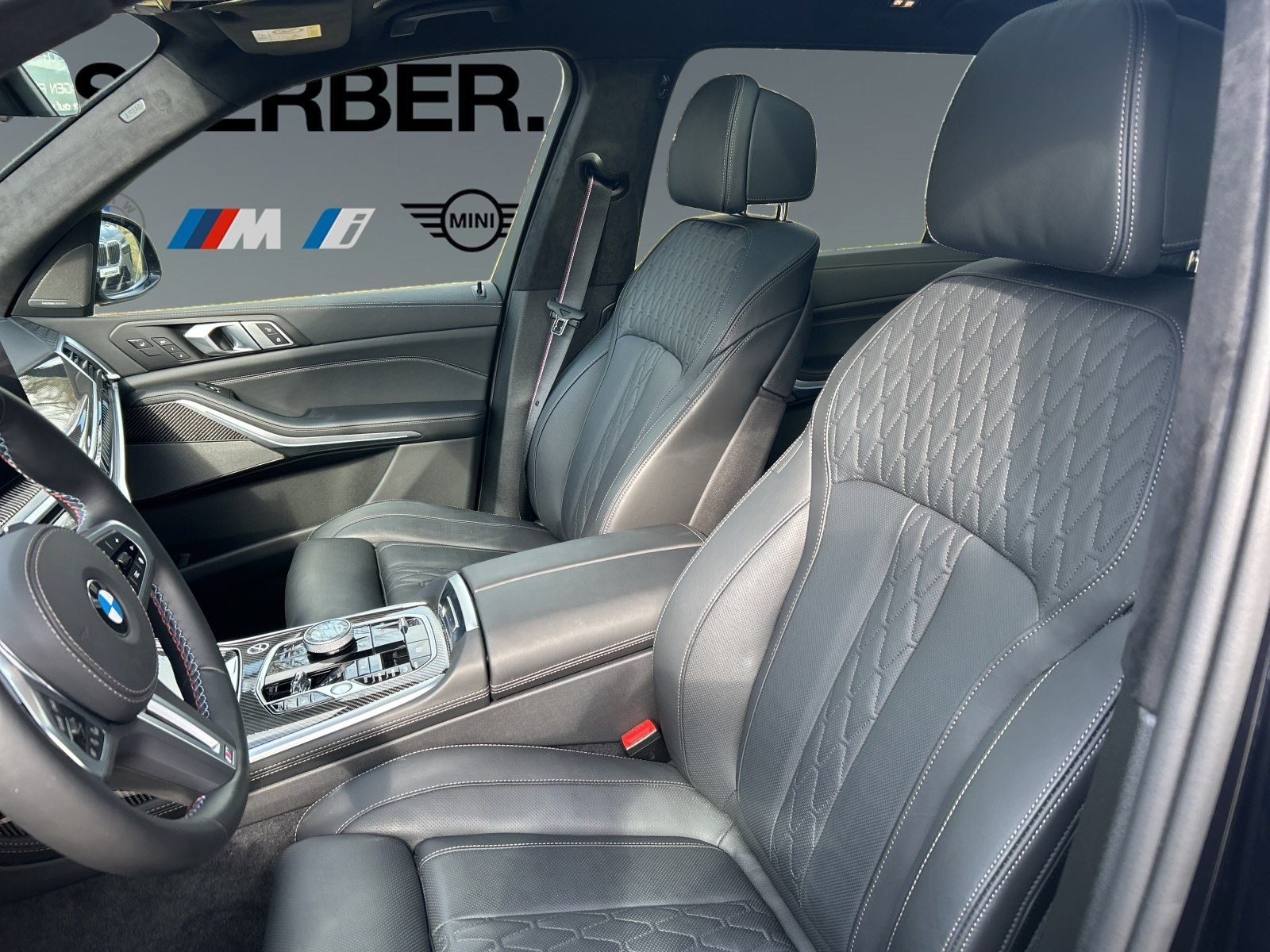 BMW X7 M60 - Bild 11