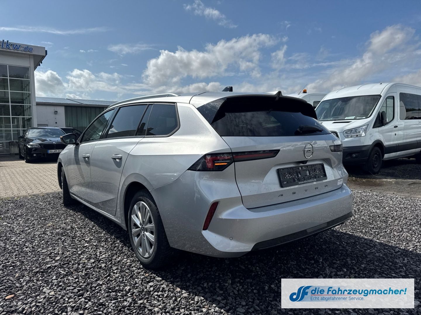 Fahrzeugabbildung Opel Astra L Sports Tourer Elegance 1.5 D EU6e *SEITE
