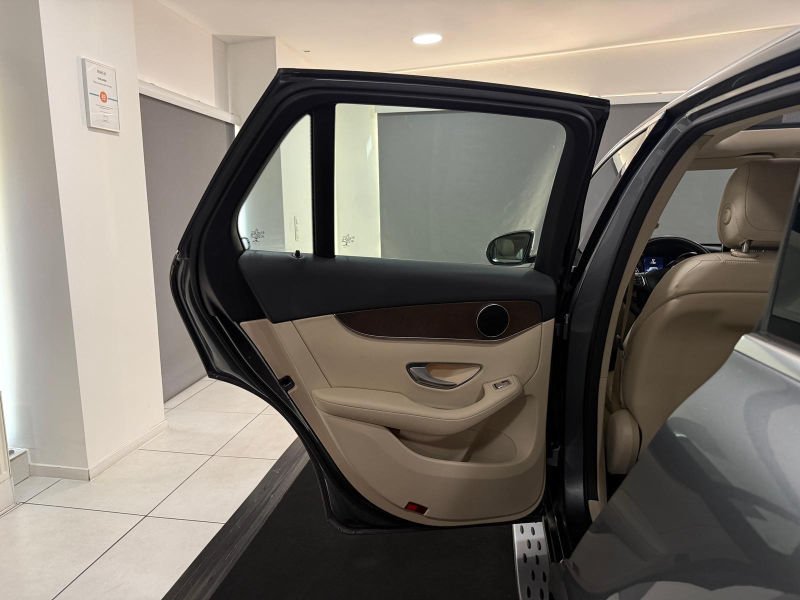 Mercedes-Benz GLC 250 4M 9G LUXURY*LEDER-BEIGE*PANO*360*DISTR*