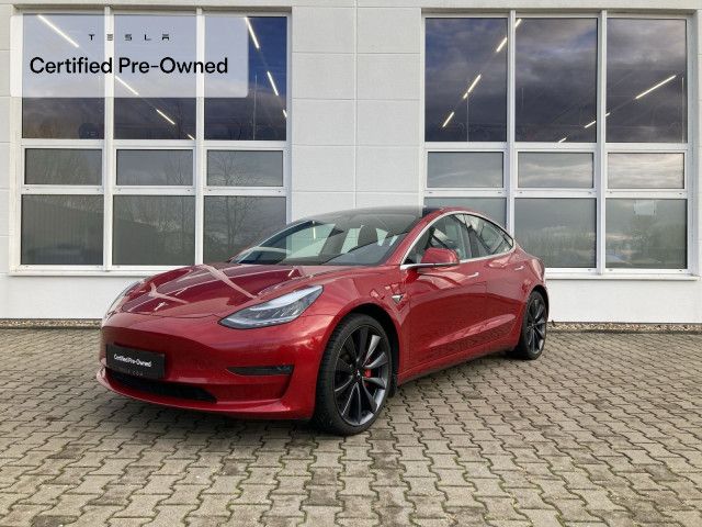 Tesla Model 3 Performance AWD