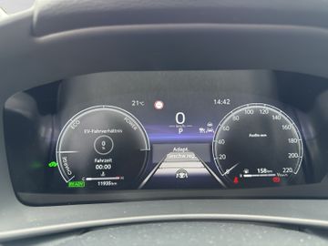 Toyota C-HR - 11