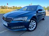 Skoda Superb 2.0 TDI Combi Premium Edition Sitzbelüftu - Skoda Superb: Premium Edition