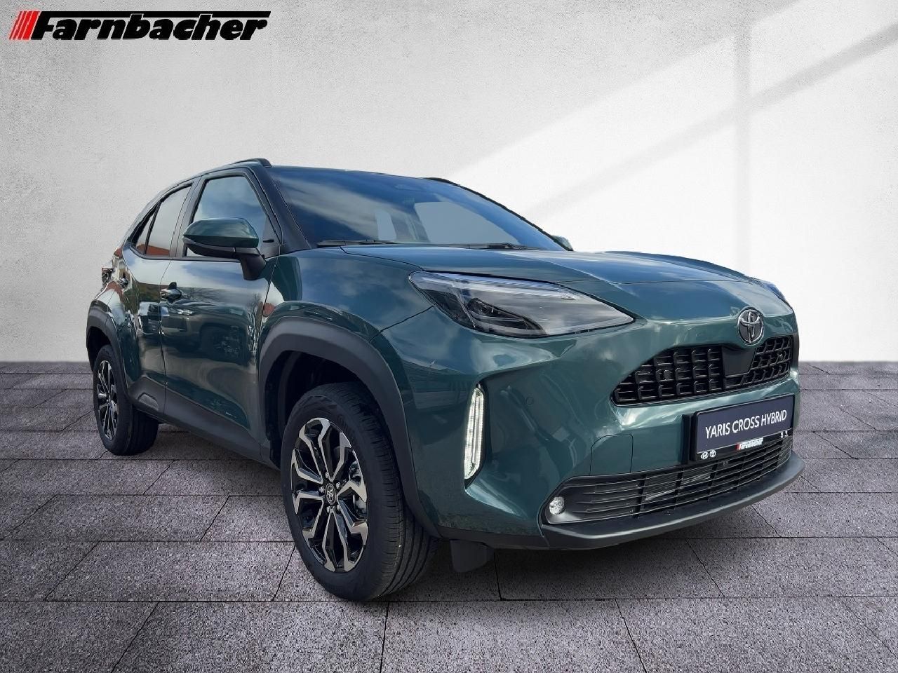 Fahrzeugabbildung Toyota Yaris Cross 1,5 Hybrid Teamplayer *Safety+Winter