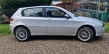 Alfa Romeo 1.6 TÜV Neu HU/AU - gebrauchte Alfa Romeo 147 aus dem Jahr 2006