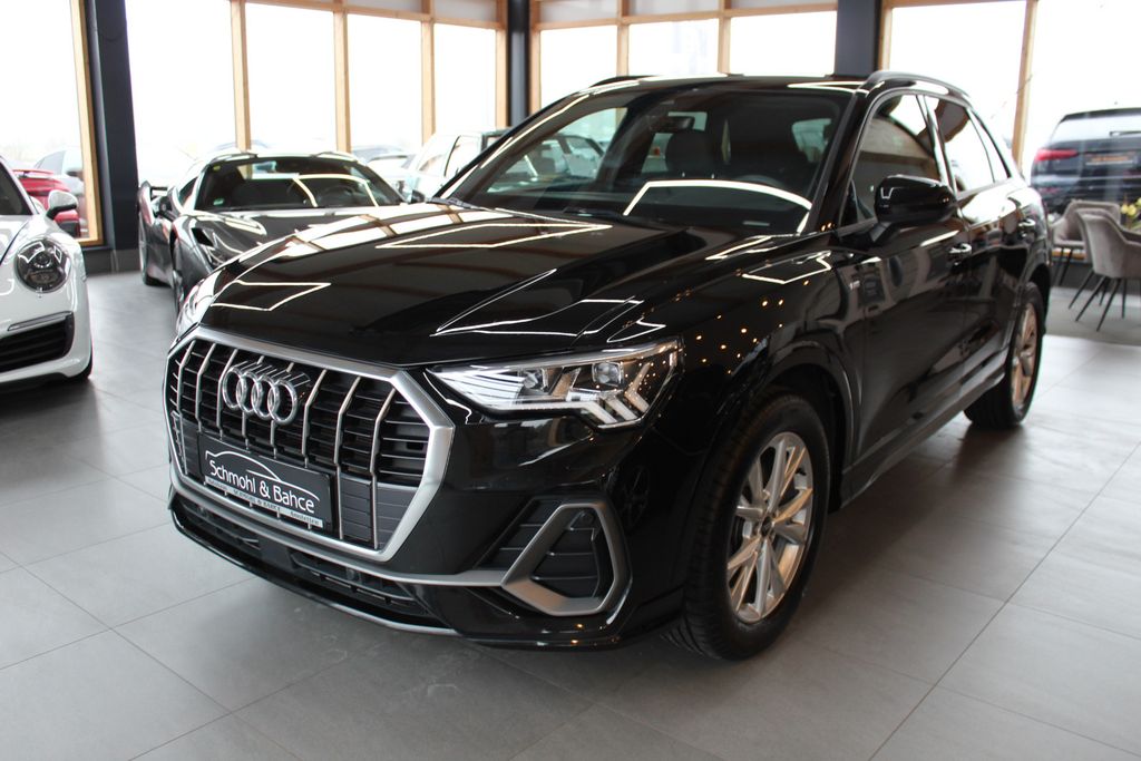 Image of Audi Q3