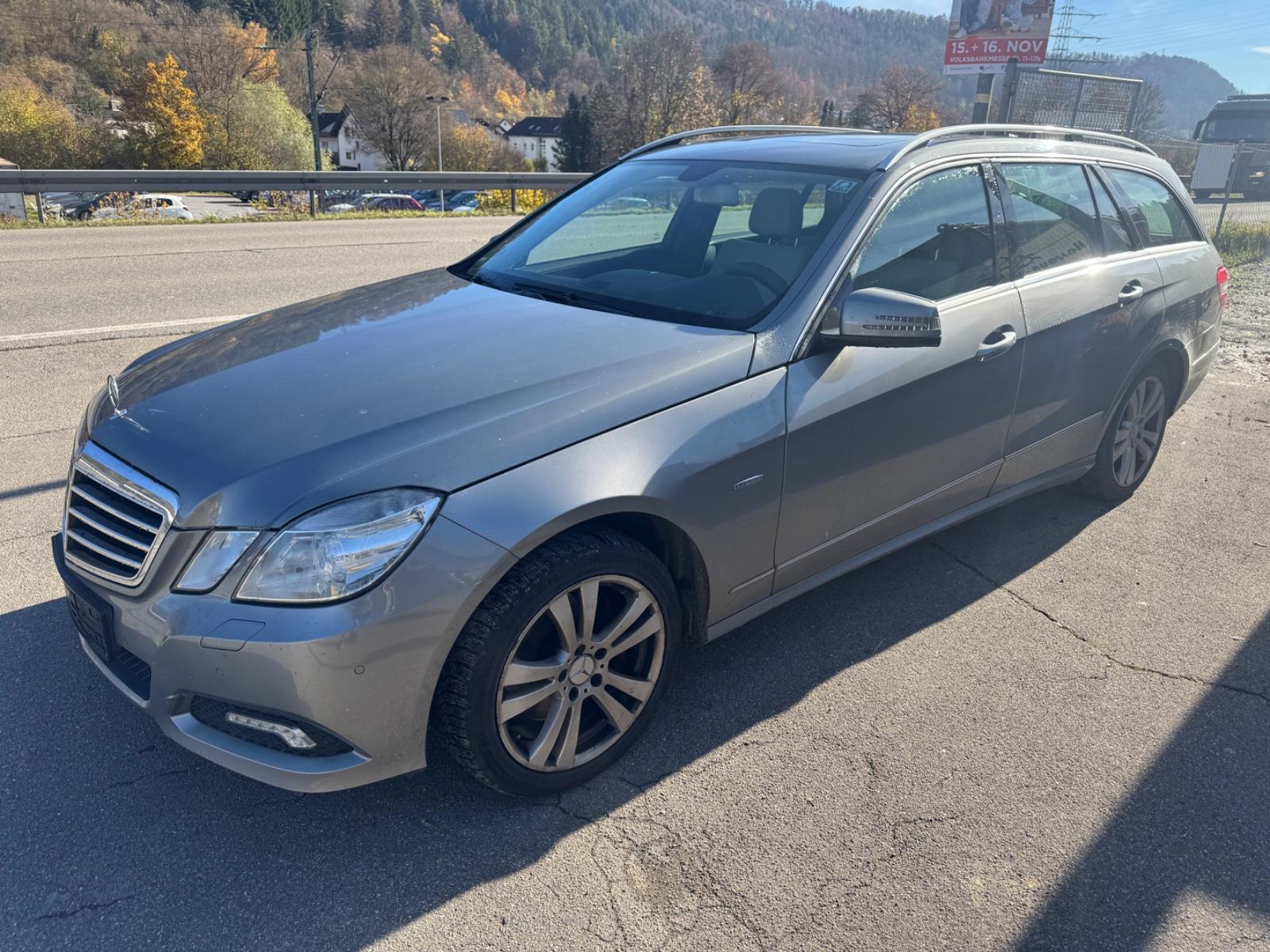 Mercedes-Benz E 250 CGI T BlueEFFICIENCY AVANTGARDE