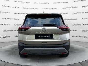 Nissan X-Trail - 4