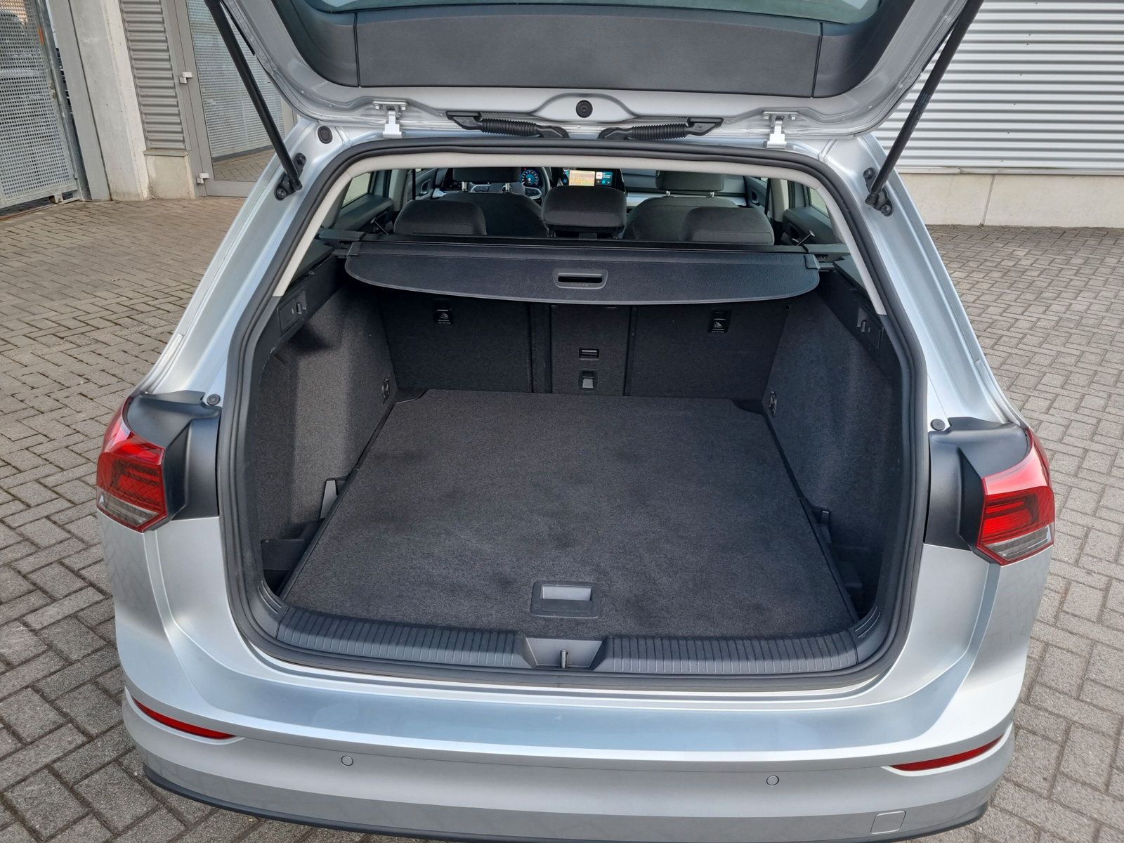 Volkswagen Golf - Bild 11