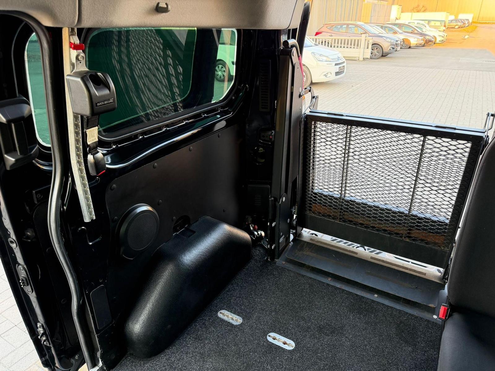Ford Transit Custom Ambiente Behindertengerecht