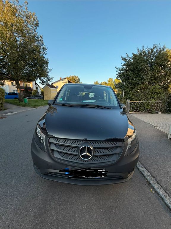 Image of Mercedes-Benz Vito