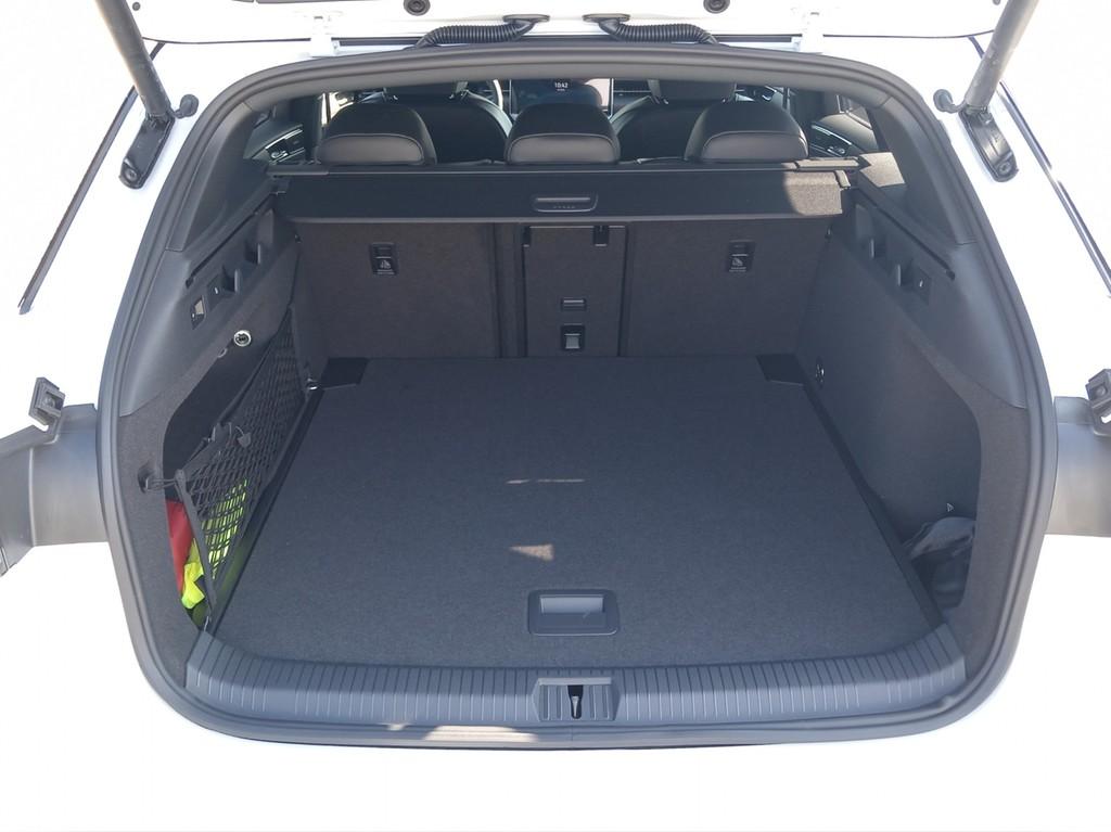 Volkswagen ID.7 Tourer 4Motion GTX DCC AHK*HUD*WP*IQ-LIGHT*
