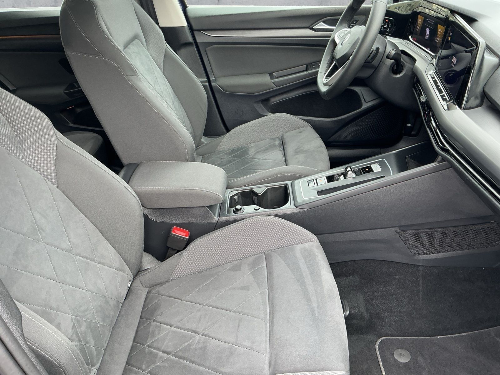Volkswagen Golf - Bild 13