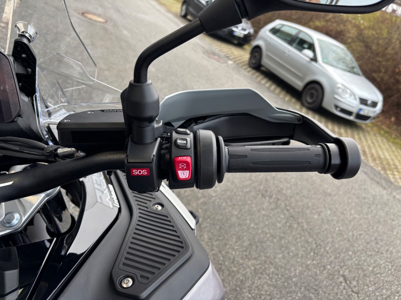 Fahrzeugabbildung BMW R 1300 GS Adventure Triple Black