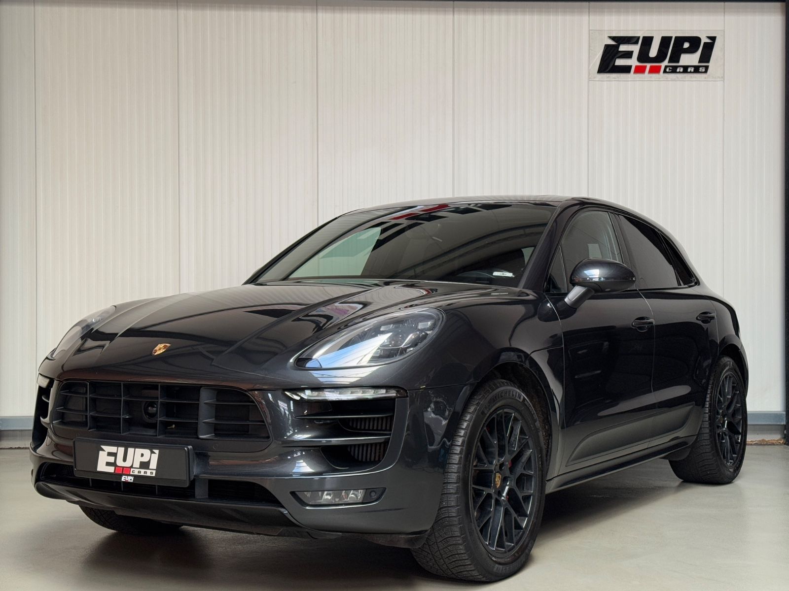 Fahrzeugabbildung Porsche Macan GTS/Burmester/Distronic/18Wege/R.Kamera