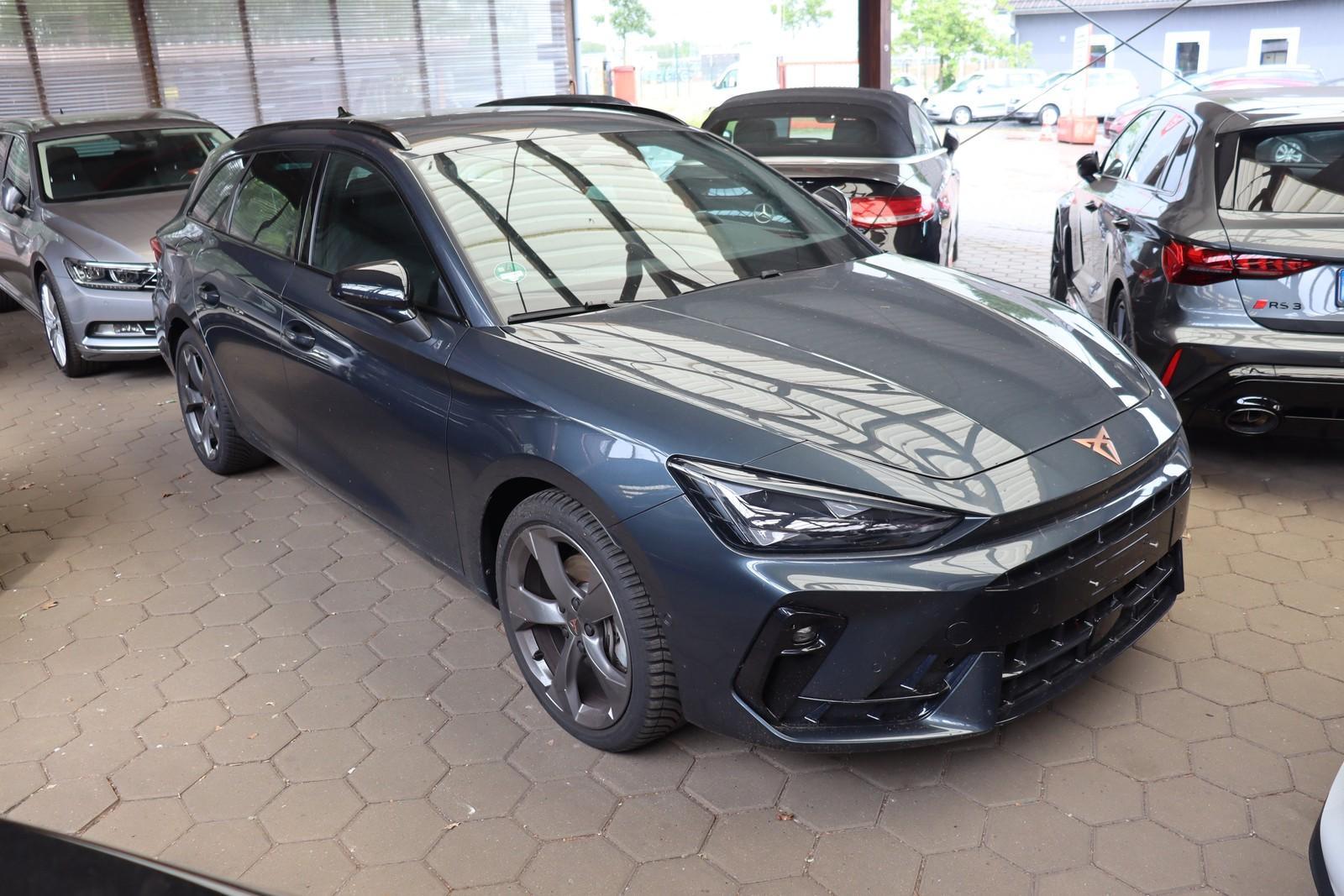 Cupra Leon Sportstourer 1.5 e-Hybrid LED*NAVI*CAM*ACC