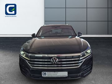 Volkswagen Touareg - 2