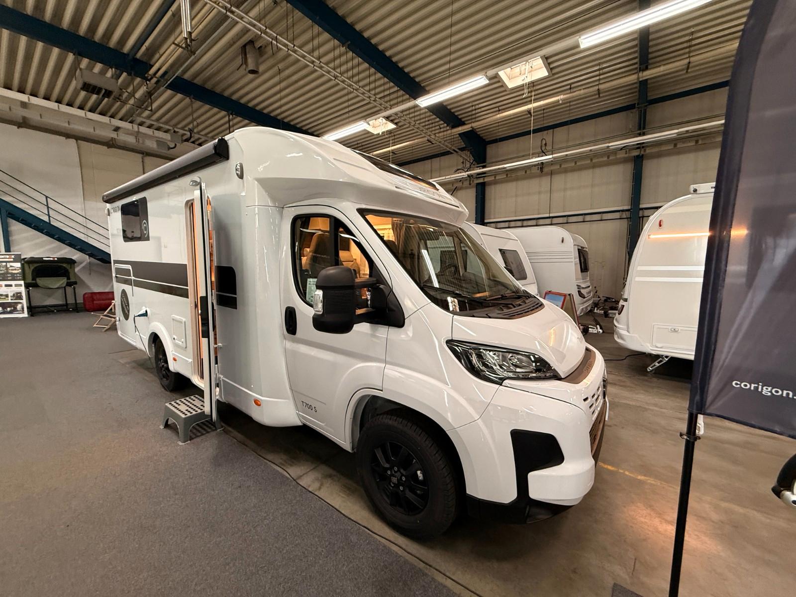 Corigon Advanced T 700 S mit E- Hubbett