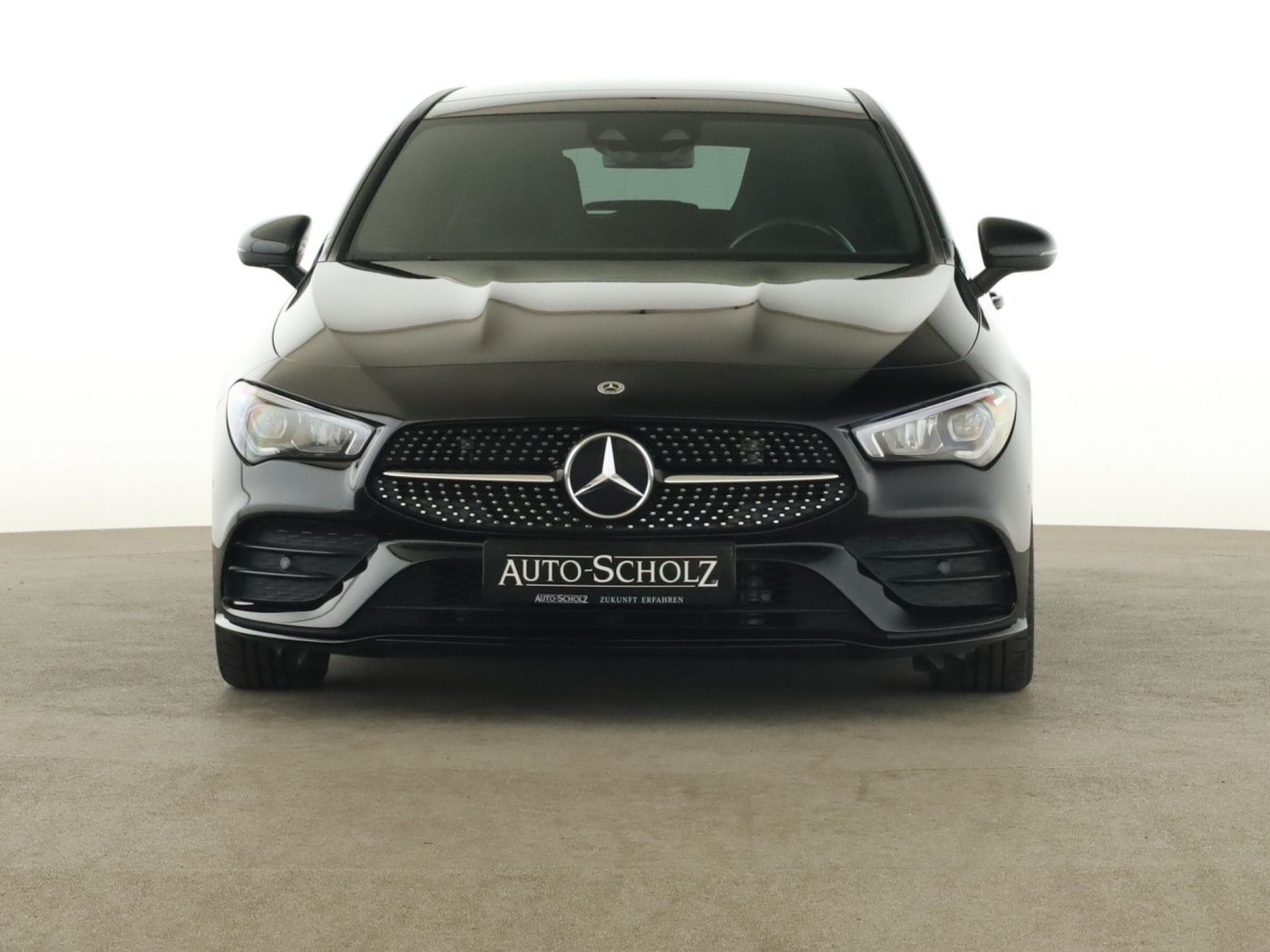 Mercedes-Benz CLA 180 d SB AMG+NIGHT+AHK+PANO+AMBIENTE+LED+FLA imagem 2