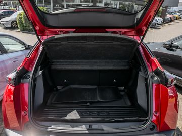Peugeot 2008 GT Spurhalteassistent Kamera Navi LED AHK