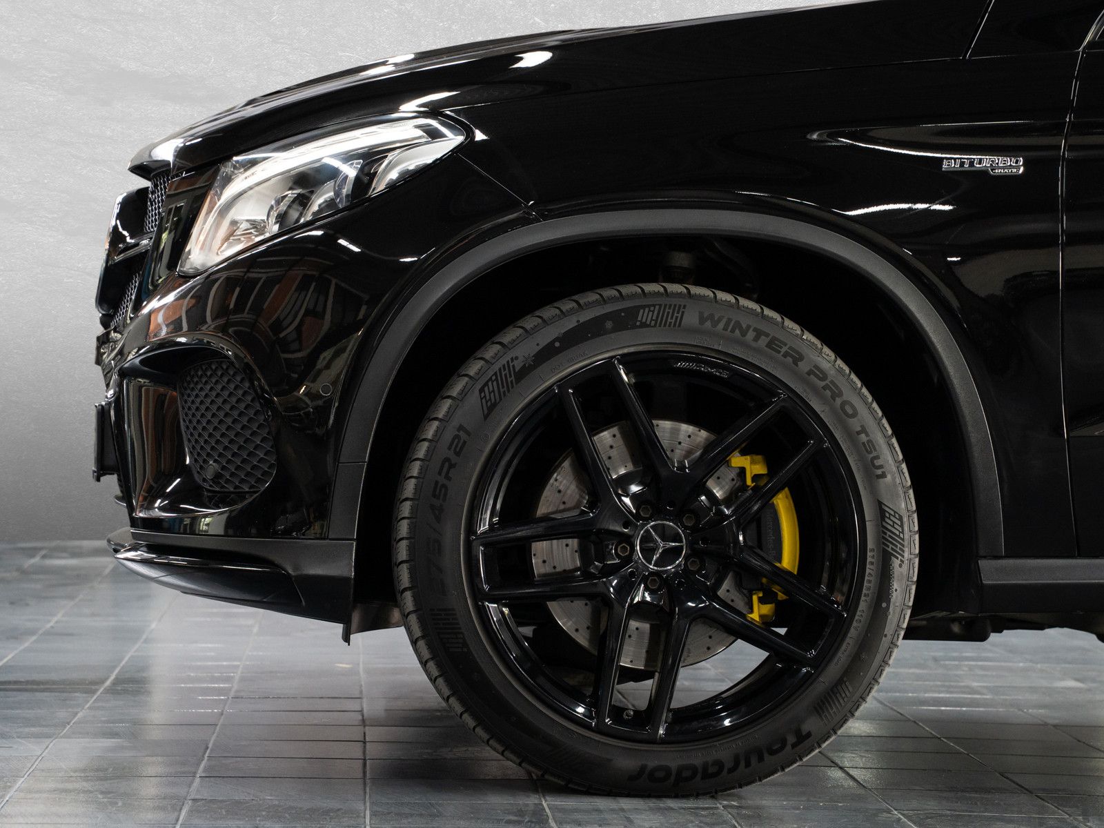 Fahrzeugabbildung Mercedes-Benz GLE 43 AMG 4Matic Coupe - Pano|360°|Airmatic|21"