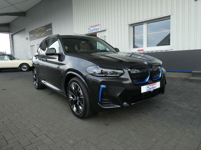 BMW iX3 Inspiring M Sport, Panoramadach, LED