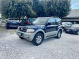 Mitsubishi MITSUBISHI PAJERO - 3 P - 4X4 - 4WD - Mitsubishi Pajero aus 2003 mit Diesel-Antrieb